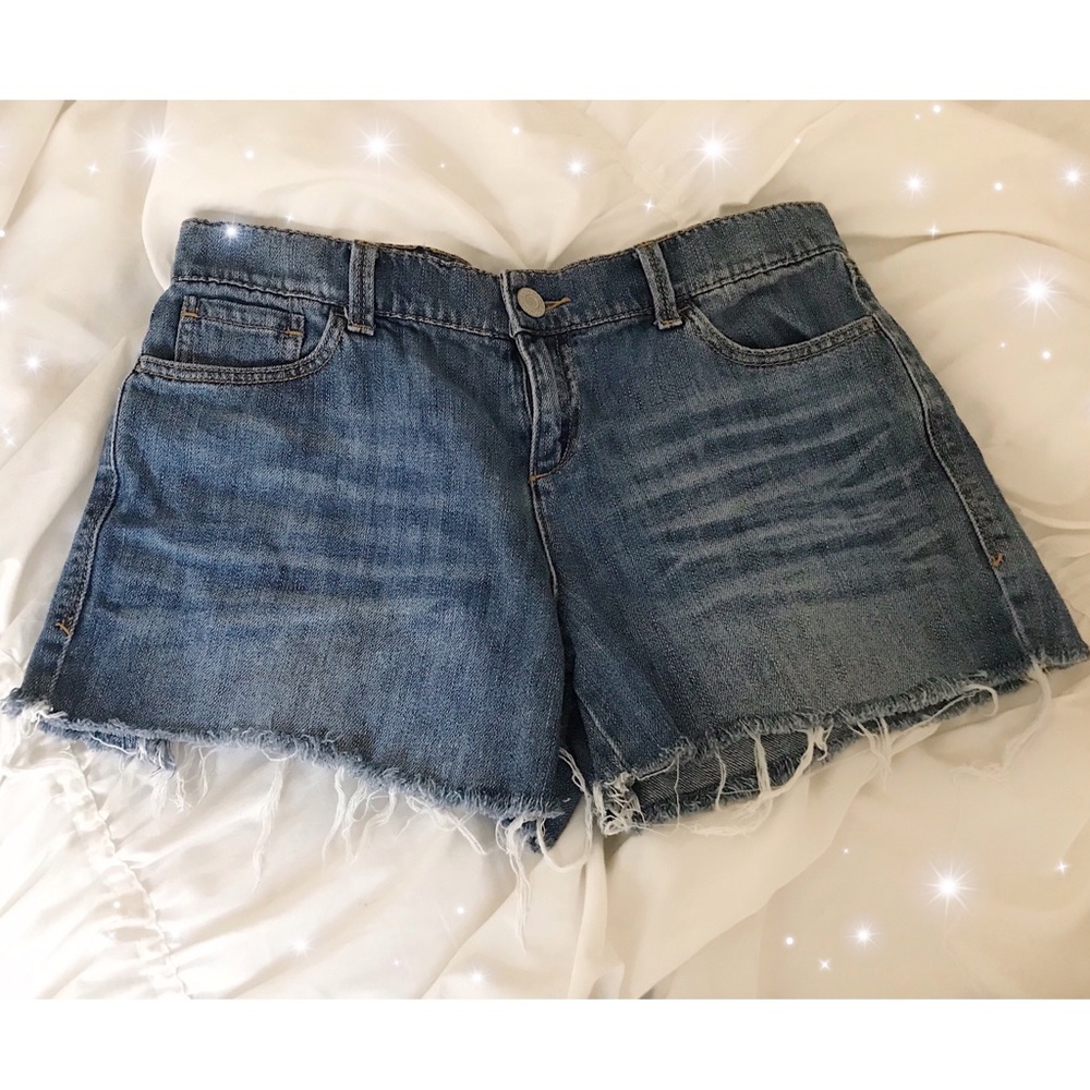 ⚡️ New York & co cutoff shorts ⚡️